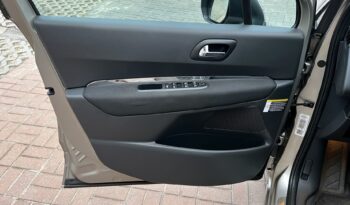 PEUGEOT 3008  | FWD (przód) | Automatyczna | 163 KM | Złoty full