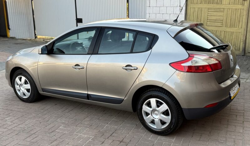 RENAULT Megane  | FWD (przód) | Manualna | 100 KM | Złoty full