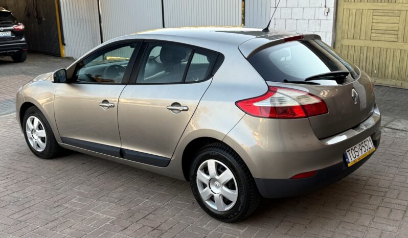 RENAULT Megane  | FWD (przód) | Manualna | 100 KM | Złoty full