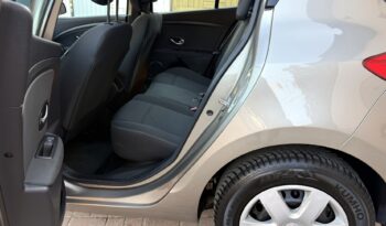 RENAULT Megane  | FWD (przód) | Manualna | 100 KM | Złoty full