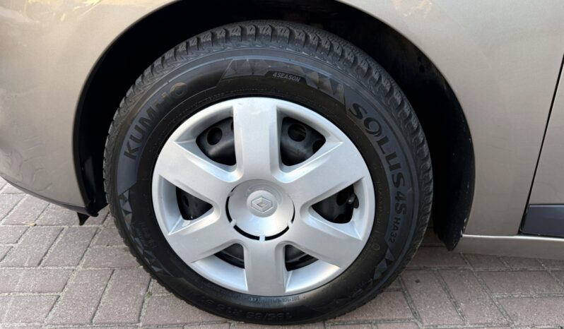 RENAULT Megane  | FWD (przód) | Manualna | 100 KM | Złoty full