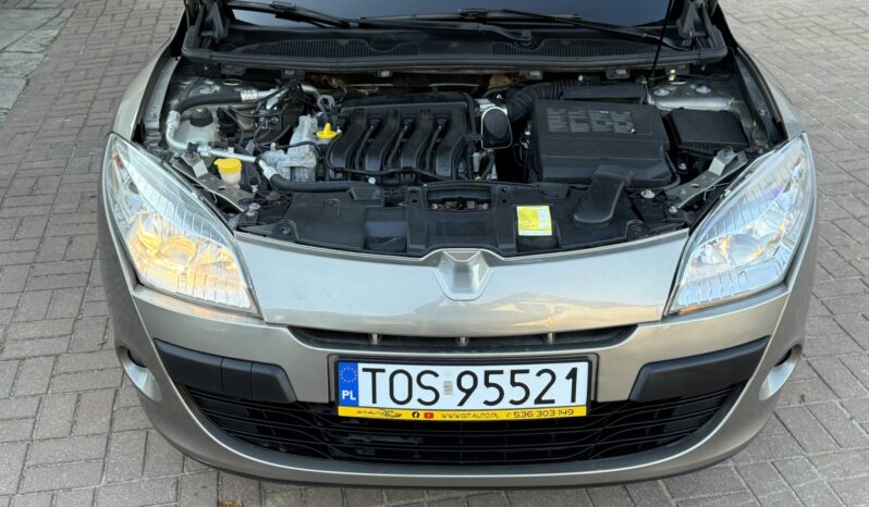 RENAULT Megane  | FWD (przód) | Manualna | 100 KM | Złoty full
