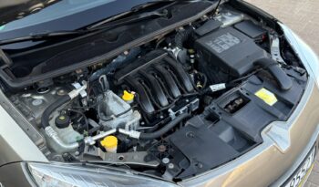 RENAULT Megane  | FWD (przód) | Manualna | 100 KM | Złoty full