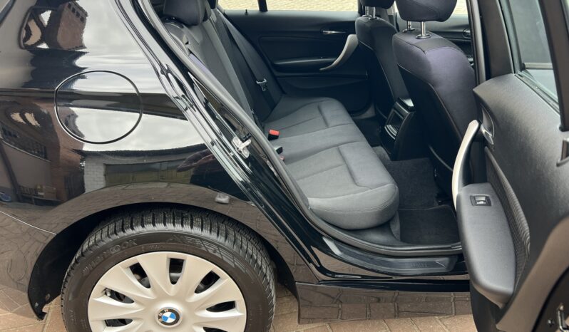 BMW Seria 1  | RWD (tył) | Manualna | 136 KM | Czarny full