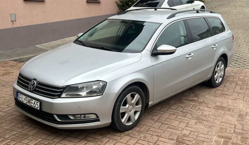 VOLKSWAGEN Passat  | FWD (przód) | Manualna | 140 KM | Srebrny full