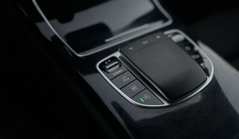 MERCEDES-BENZ GLC  | 4×4 (doł. automatycznie) | Automatyczna | 163 KM | Biały full