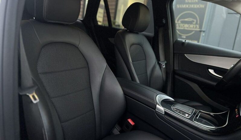 MERCEDES-BENZ GLC  | 4×4 (doł. automatycznie) | Automatyczna | 163 KM | Biały full