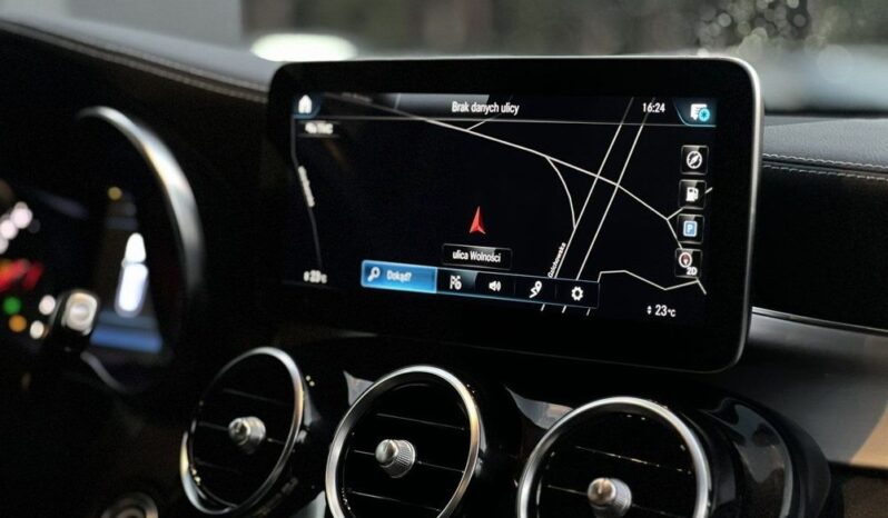 MERCEDES-BENZ GLC  | 4×4 (doł. automatycznie) | Automatyczna | 163 KM | Biały full