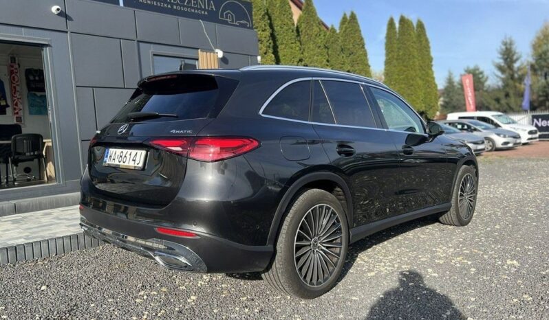 MERCEDES-BENZ GLC  | 4×4 (doł. automatycznie) | Automatyczna | 194 KM | Czarny full