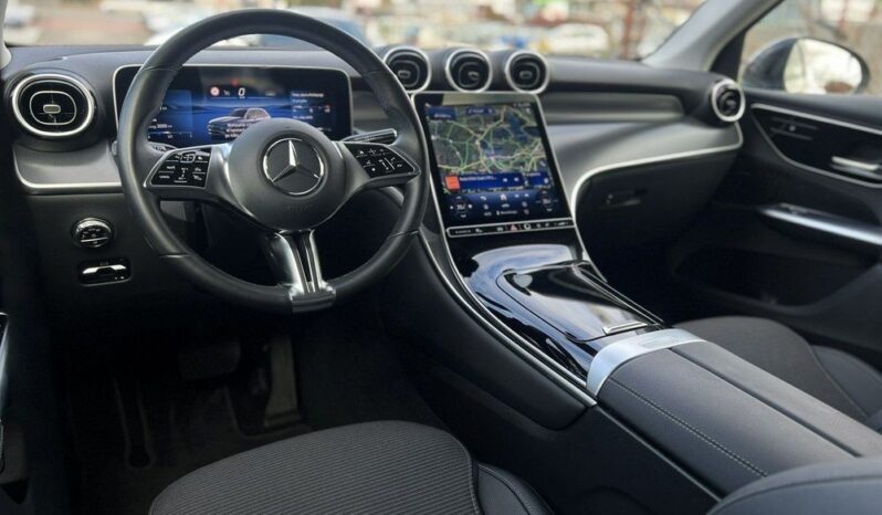 MERCEDES-BENZ GLC  | 4×4 (doł. automatycznie) | Automatyczna | 194 KM | Czarny full