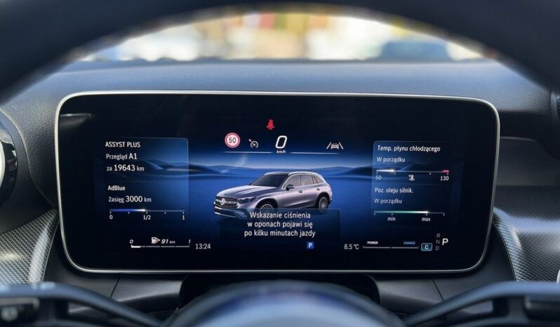 MERCEDES-BENZ GLC  | 4×4 (doł. automatycznie) | Automatyczna | 194 KM | Czarny full