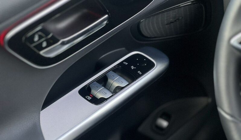 MERCEDES-BENZ GLC  | 4×4 (doł. automatycznie) | Automatyczna | 194 KM | Czarny full