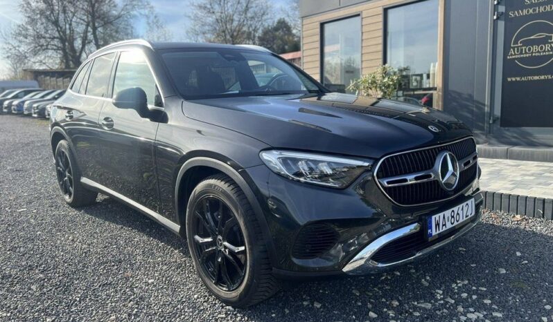 MERCEDES-BENZ GLC  | 4×4 (doł. automatycznie) | Automatyczna | 204 KM | Czarny full