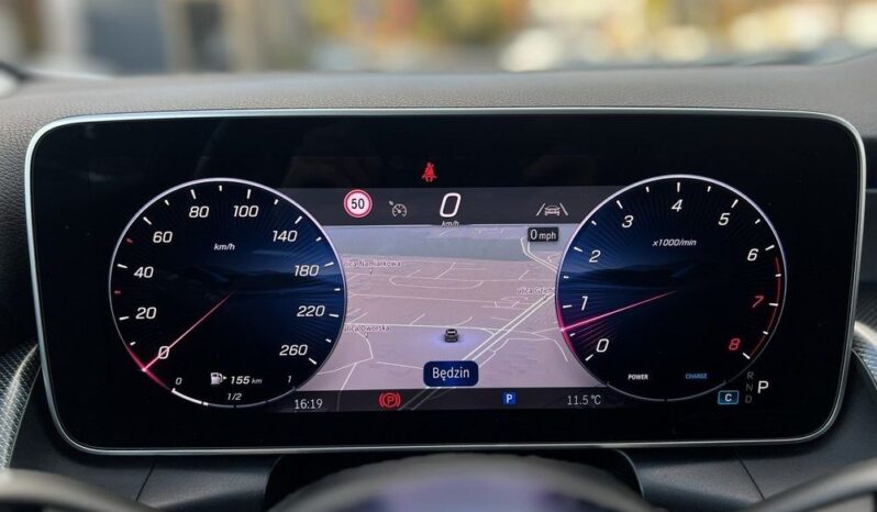 MERCEDES-BENZ GLC  | 4×4 (doł. automatycznie) | Automatyczna | 204 KM | Czarny full