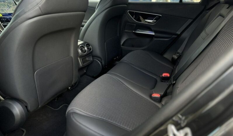 MERCEDES-BENZ GLC  | 4×4 (doł. automatycznie) | Automatyczna | 204 KM | Czarny full