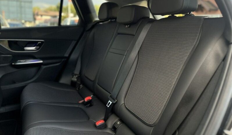 MERCEDES-BENZ GLC  | 4×4 (doł. automatycznie) | Automatyczna | 204 KM | Czarny full