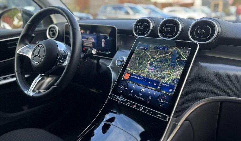 MERCEDES-BENZ GLC  | 4×4 (doł. automatycznie) | Automatyczna | 194 KM | Czarny full