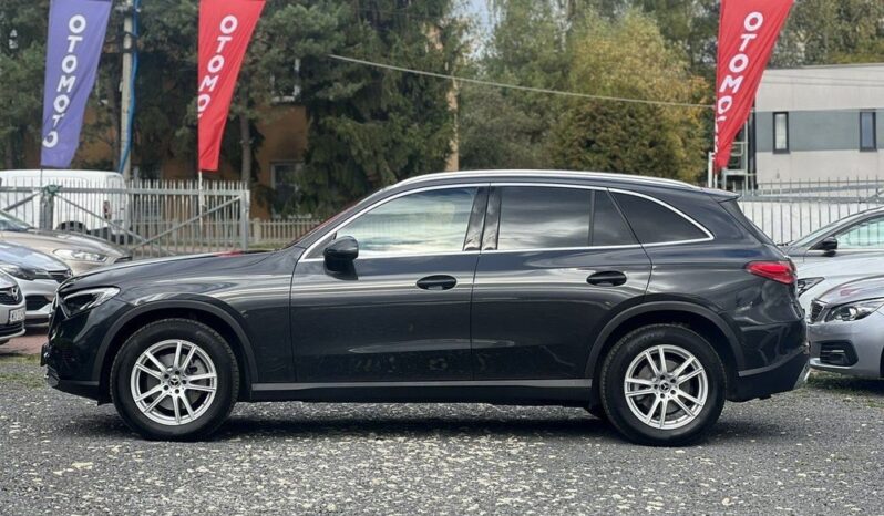 MERCEDES-BENZ GLC  | 4×4 (doł. automatycznie) | Automatyczna | 194 KM | Czarny full