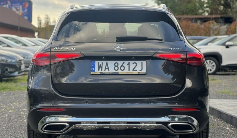 MERCEDES-BENZ GLC  | 4×4 (doł. automatycznie) | Automatyczna | 204 KM | Czarny full