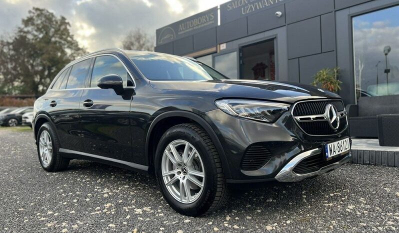 MERCEDES-BENZ GLC  | 4×4 (doł. automatycznie) | Automatyczna | 204 KM | Czarny full