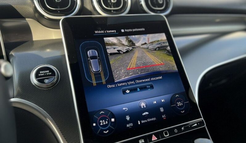 MERCEDES-BENZ GLC  | 4×4 (doł. automatycznie) | Automatyczna | 204 KM | Czarny full