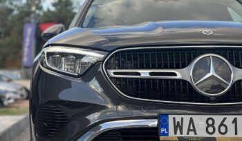 MERCEDES-BENZ GLC  | 4×4 (doł. automatycznie) | Automatyczna | 204 KM | Czarny full