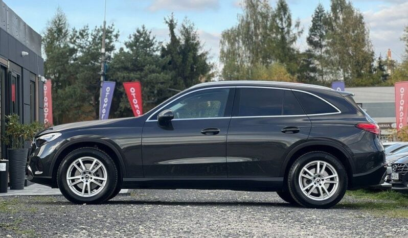 MERCEDES-BENZ GLC  | 4×4 (doł. automatycznie) | Automatyczna | 204 KM | Czarny full