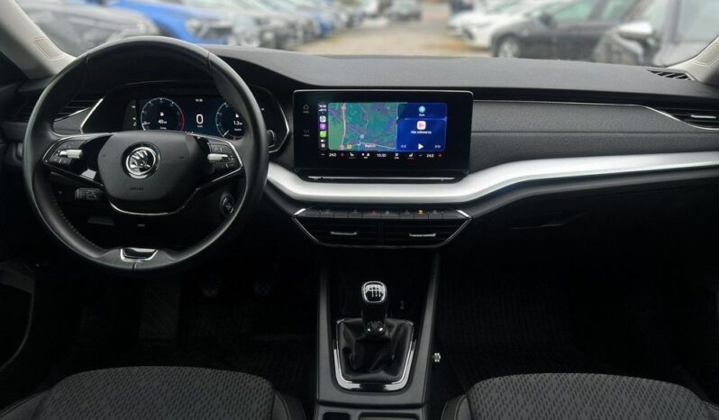 SKODA Octavia  | FWD (przód) | Manualna | 150 KM | Niebieski full