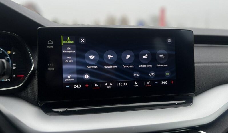 SKODA Octavia  | FWD (przód) | Manualna | 150 KM | Niebieski full