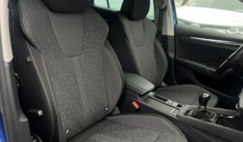 SKODA Octavia  | FWD (przód) | Manualna | 150 KM | Niebieski full