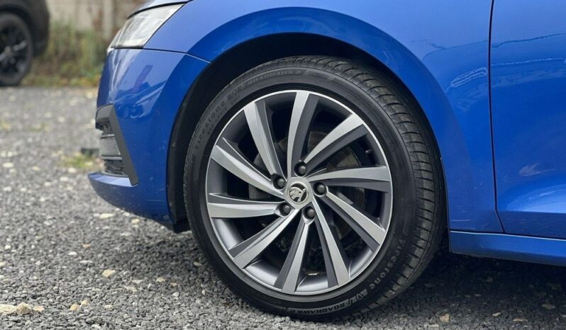 SKODA Octavia  | FWD (przód) | Manualna | 150 KM | Niebieski full