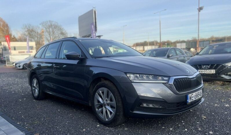 SKODA Octavia  | FWD (przód) | Manualna | 115 KM | Szary full