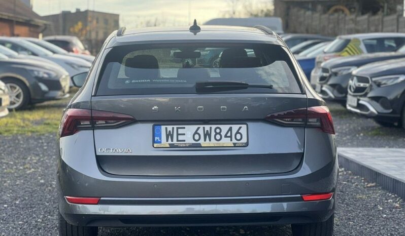 SKODA Octavia  | FWD (przód) | Manualna | 115 KM | Szary full