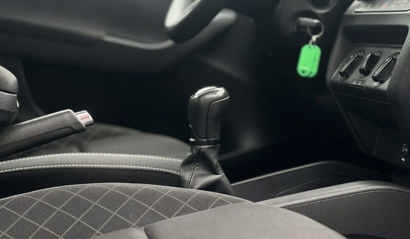 SKODA Fabia  | FWD (przód) | Manualna | 95 KM | Biały full