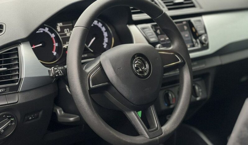 SKODA Fabia  | FWD (przód) | Manualna | 95 KM | Biały full