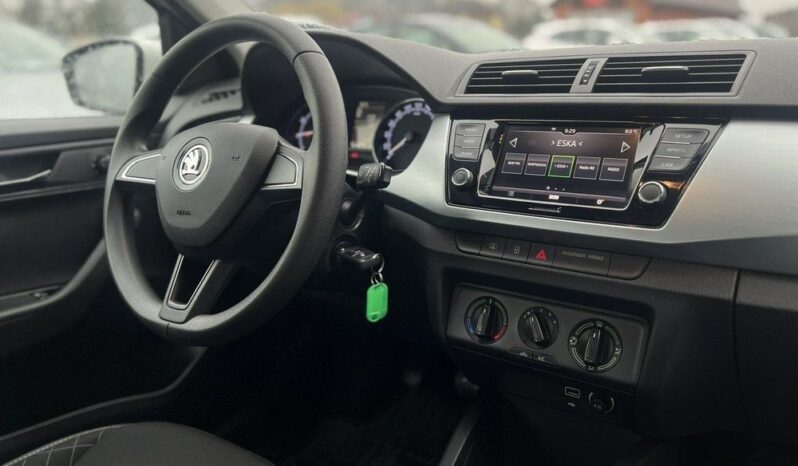 SKODA Fabia  | FWD (przód) | Manualna | 95 KM | Biały full