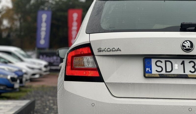 SKODA Fabia  | FWD (przód) | Manualna | 95 KM | Biały full