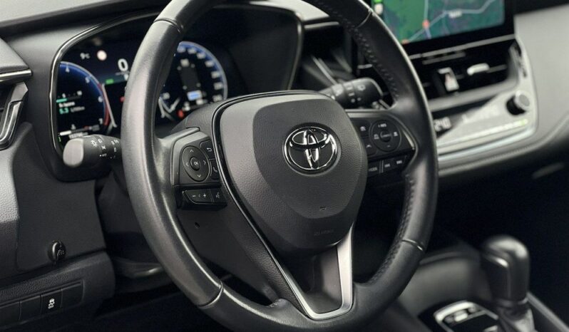 TOYOTA Corolla  | FWD (przód) | Automatyczna | 140 KM | Biały full
