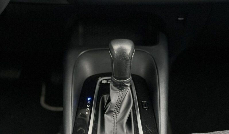 TOYOTA Corolla  | FWD (przód) | Automatyczna | 140 KM | Biały full