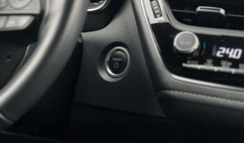 TOYOTA Corolla  | FWD (przód) | Automatyczna | 140 KM | Biały full