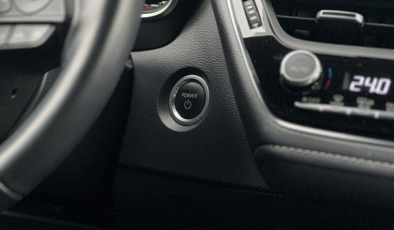 TOYOTA Corolla  | FWD (przód) | Automatyczna | 140 KM | Biały full