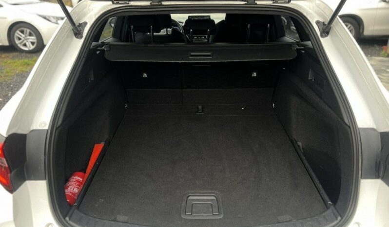 TOYOTA Corolla  | FWD (przód) | Automatyczna | 140 KM | Biały full