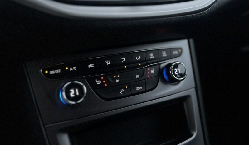 OPEL Astra | FWD (przód) | Automatyczna | 145 KM | Srebrny full