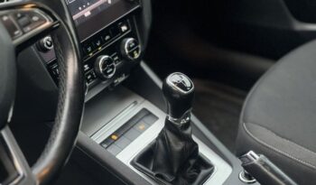 SKODA Octavia  | FWD (przód) | Manualna | 115 KM | Szary full