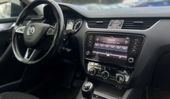 SKODA Octavia  | FWD (przód) | Manualna | 115 KM | Szary full