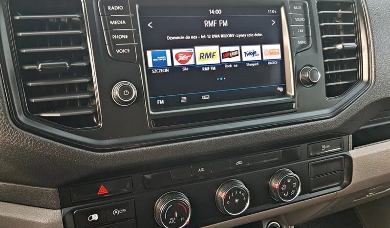 VOLKSWAGEN Crafter | FWD (przód) | Manualna | 140 KM | Biały full