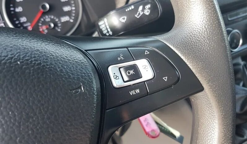 VOLKSWAGEN Crafter | FWD (przód) | Manualna | 140 KM | Biały full