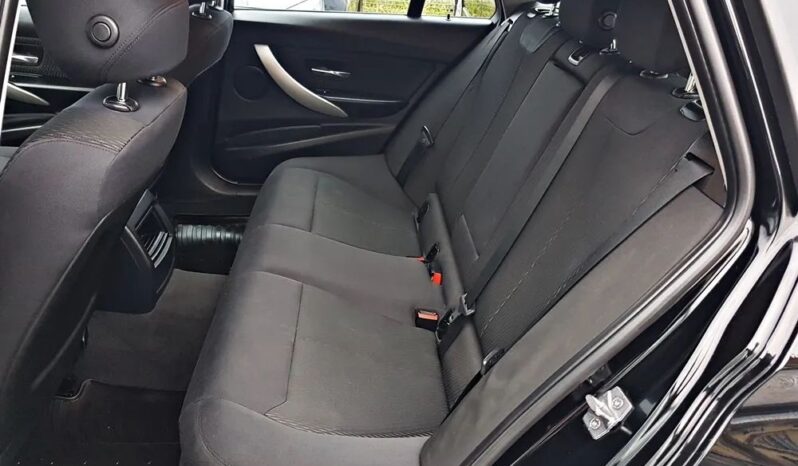 BMW Seria 3 | RWD (tył) | Manualna | 116 KM | Czarny full