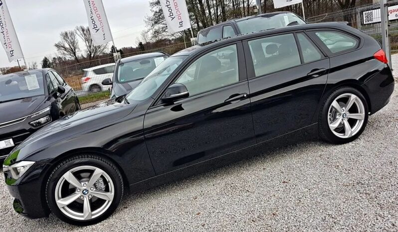 BMW Seria 3 | RWD (tył) | Manualna | 116 KM | Czarny full