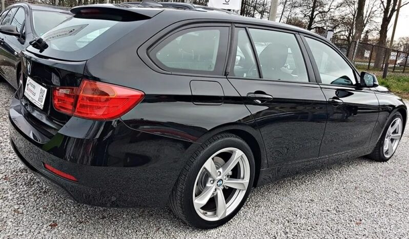 BMW Seria 3 | RWD (tył) | Manualna | 116 KM | Czarny full
